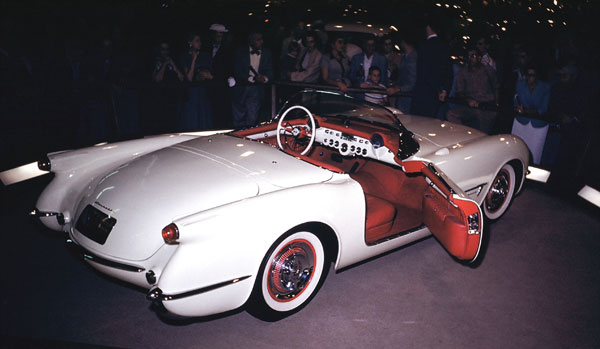 1953-Corvette-GM-Motorama