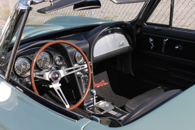 1966-Corvette-interior