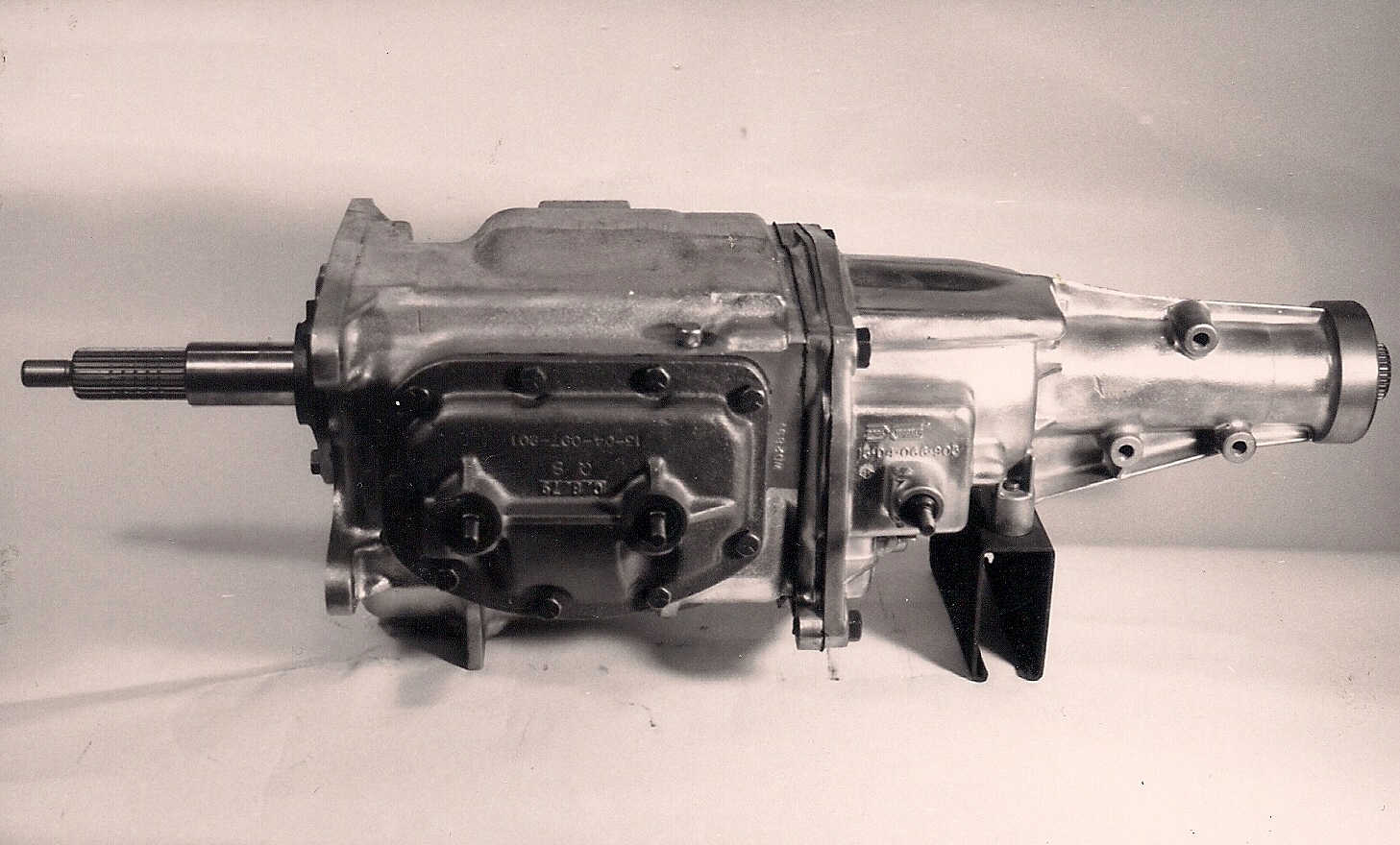 Typical Muncie 4-speed, driver’s side Typical Muncie 4-speed, driver’s side